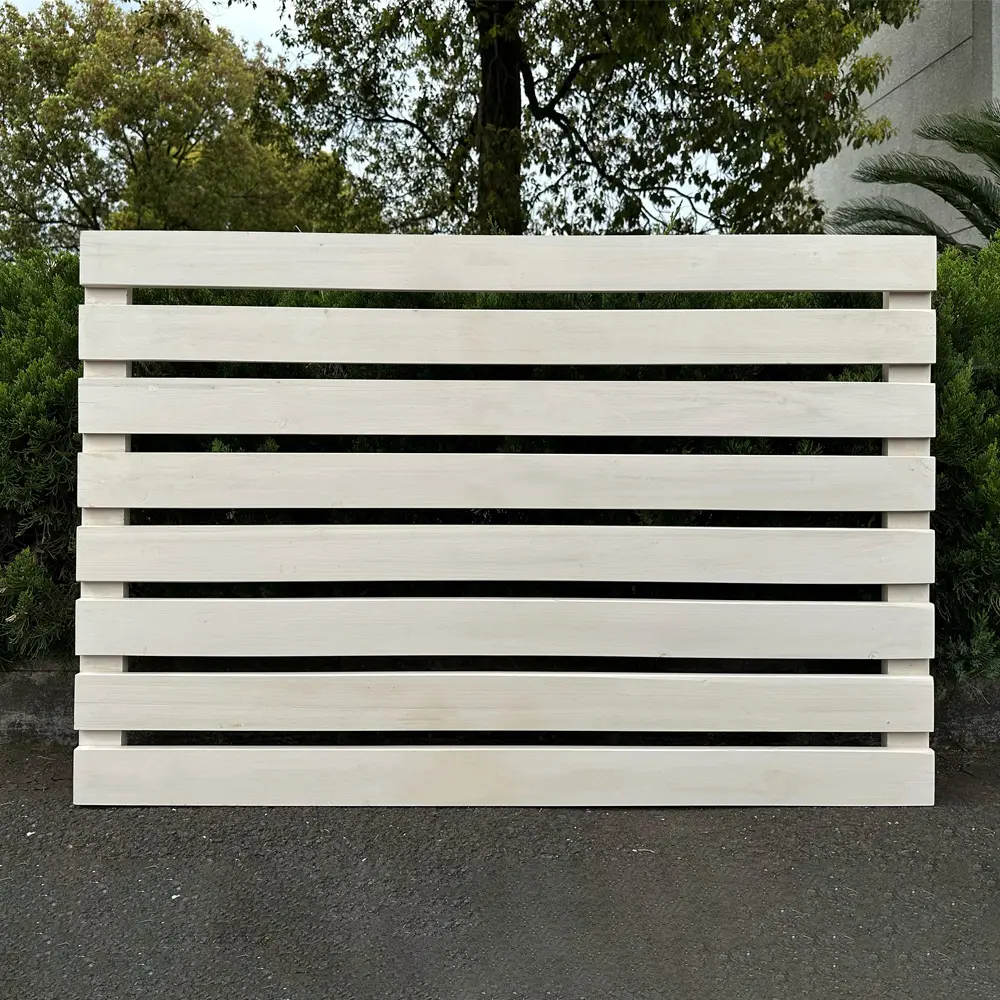 Factory direct supply flexible garden fence wall solid wooden decorative garden fence