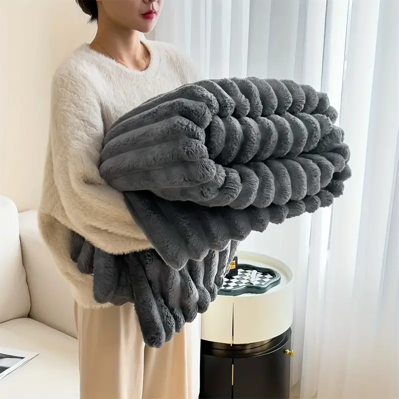 1pc Faux Rabbit Fur Double-sided Throw Blanket Warm Blanket Nap Blanket Air Conditioning Blanket Office Outdoor Camping Sofa Gift Blanket