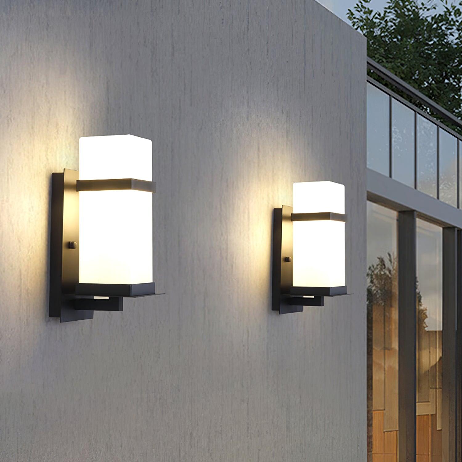 Mcdade Outdoor Wall Light