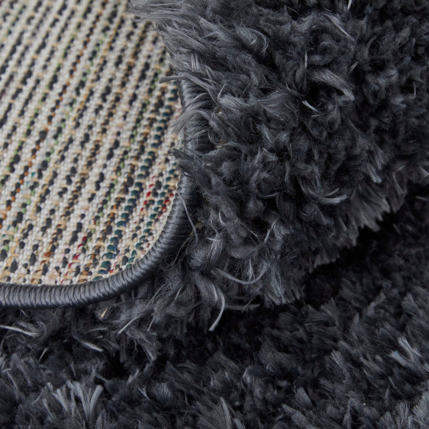 Loman Solid Color Black / Charcoal Rug