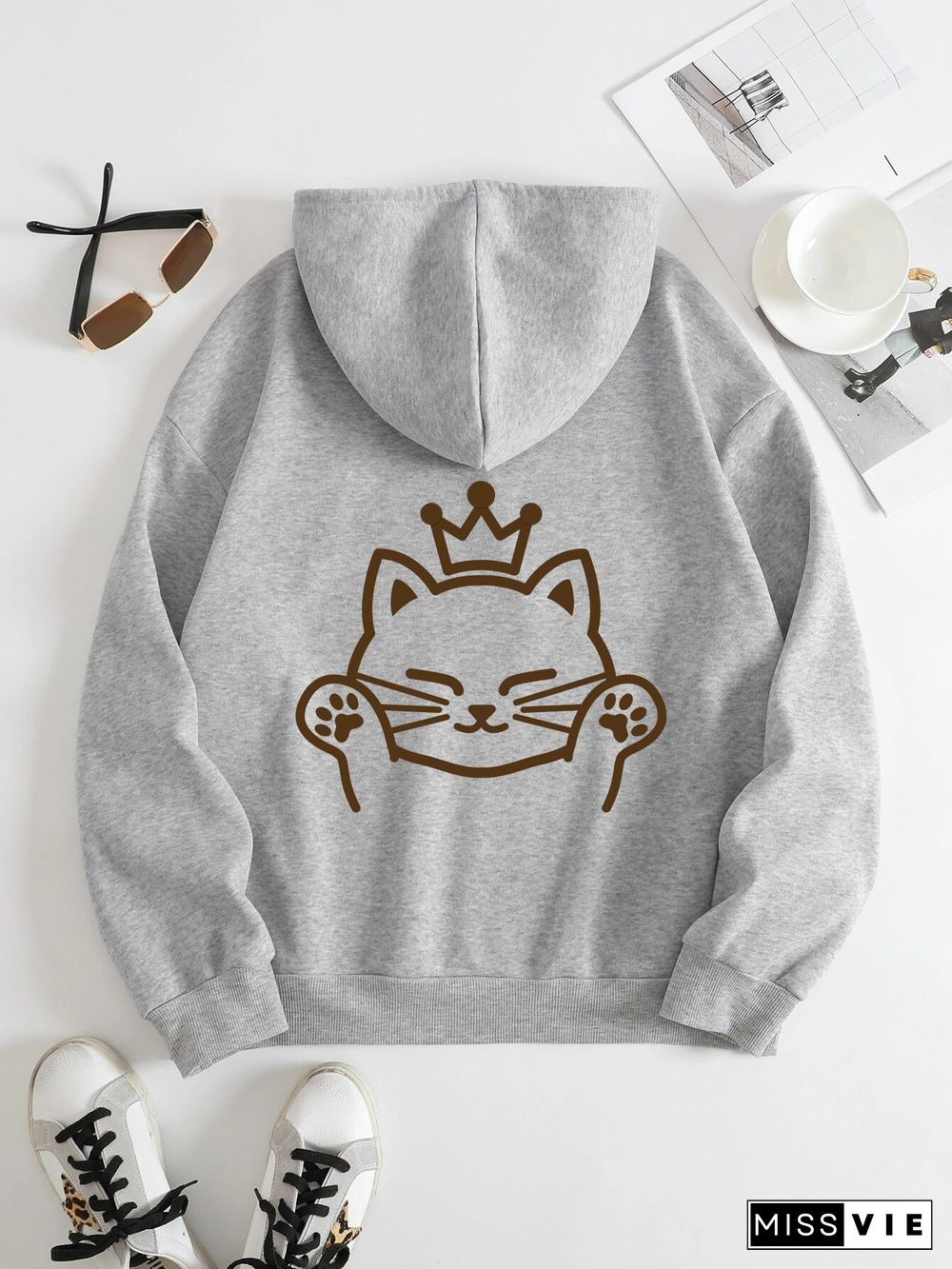 Printed on the Back Kangaroo Pocket Hoodie Long Sleeve for Women Pattern Cat wearing a crown