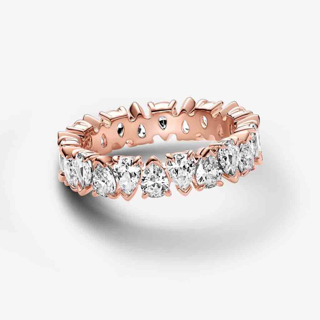 PANDORA  Alternating Sparkling Band Ring