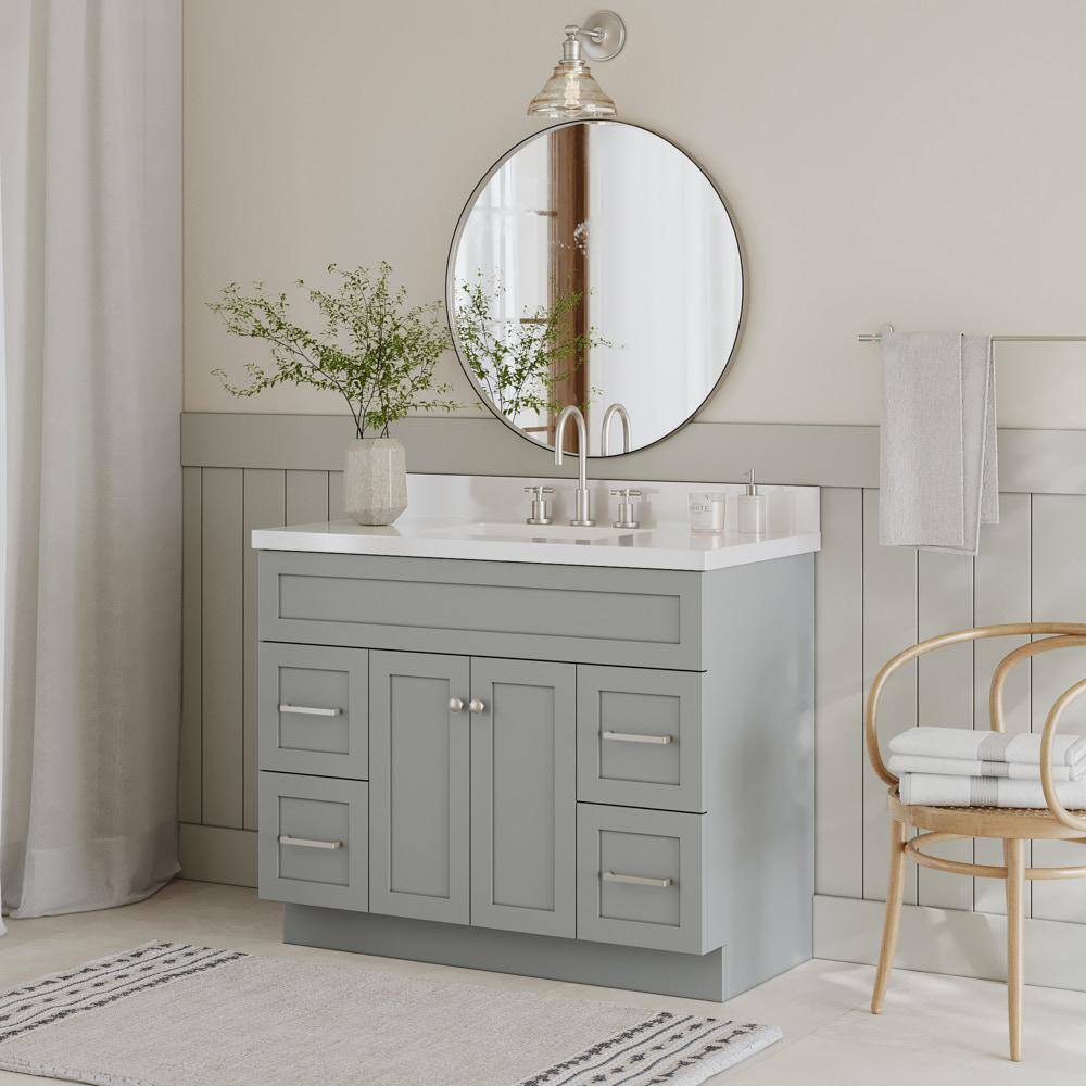 ARIEL Hamlet 43 in. Bath Vanity in Grey with Quartz Vanity Top in White with White Basin F043S-WQ-VO-GRY