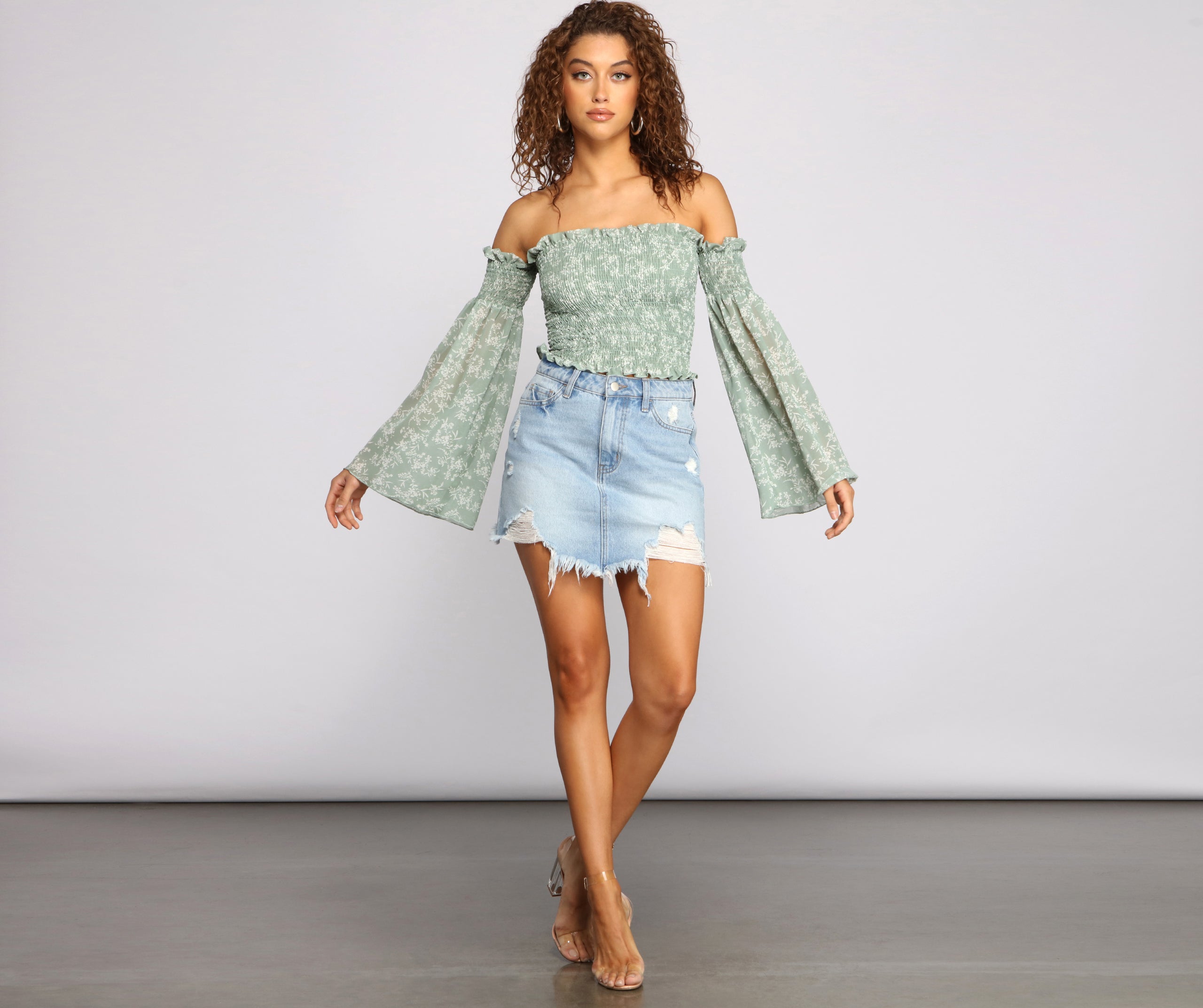 Radar On Florals Smocked Crop Top