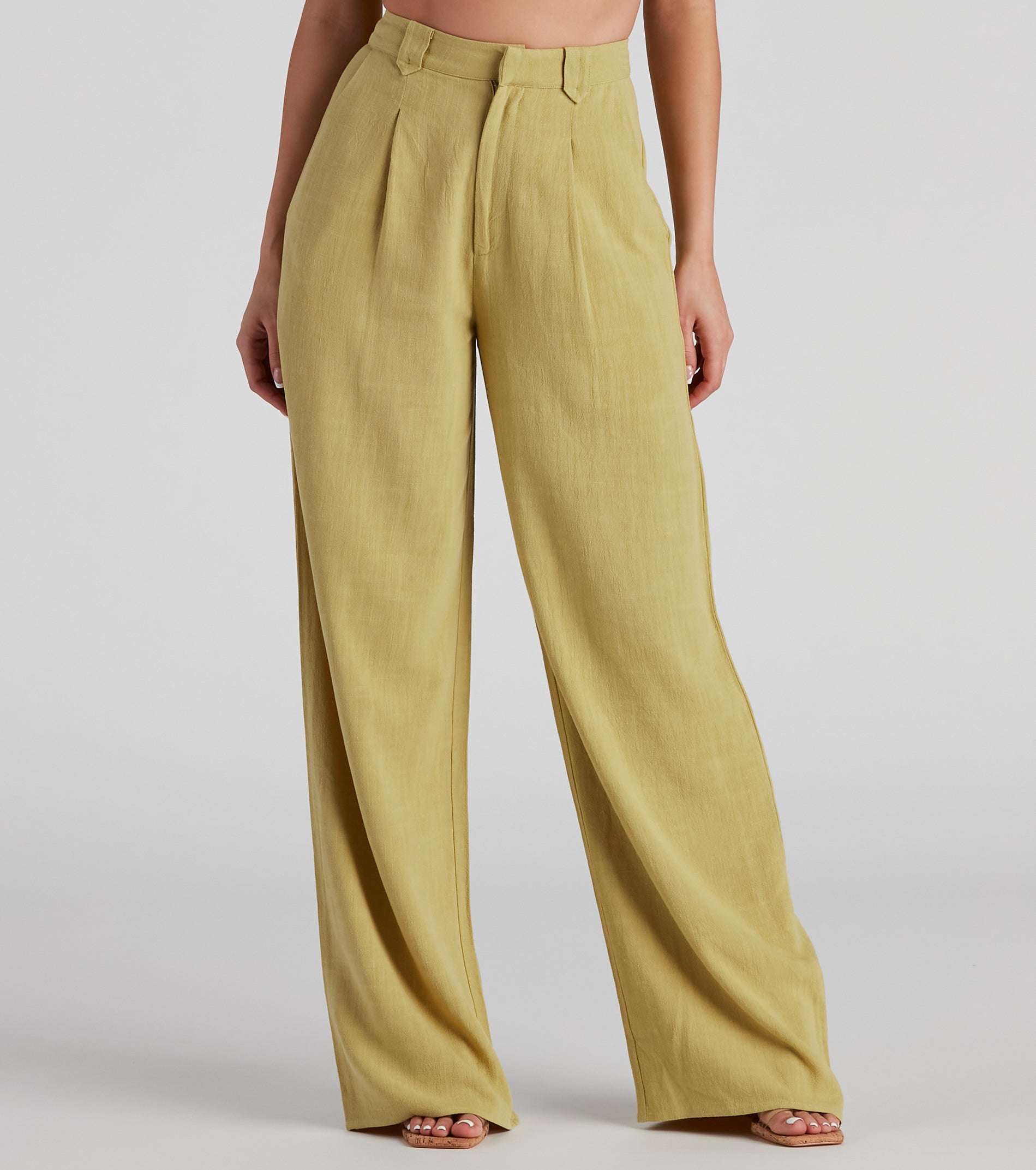 On The Move Linen Wide Leg Pants