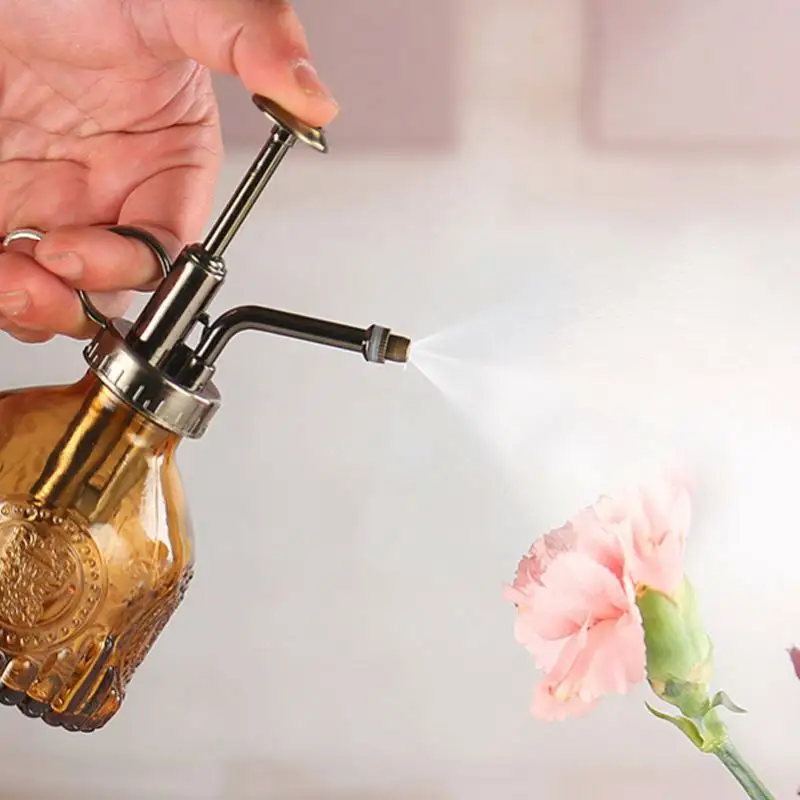 Wholesale Glass Watering Can  Retro Style Glass Watering Spray Bottle One Handed Watering Can Houseplant Spray Bottle/