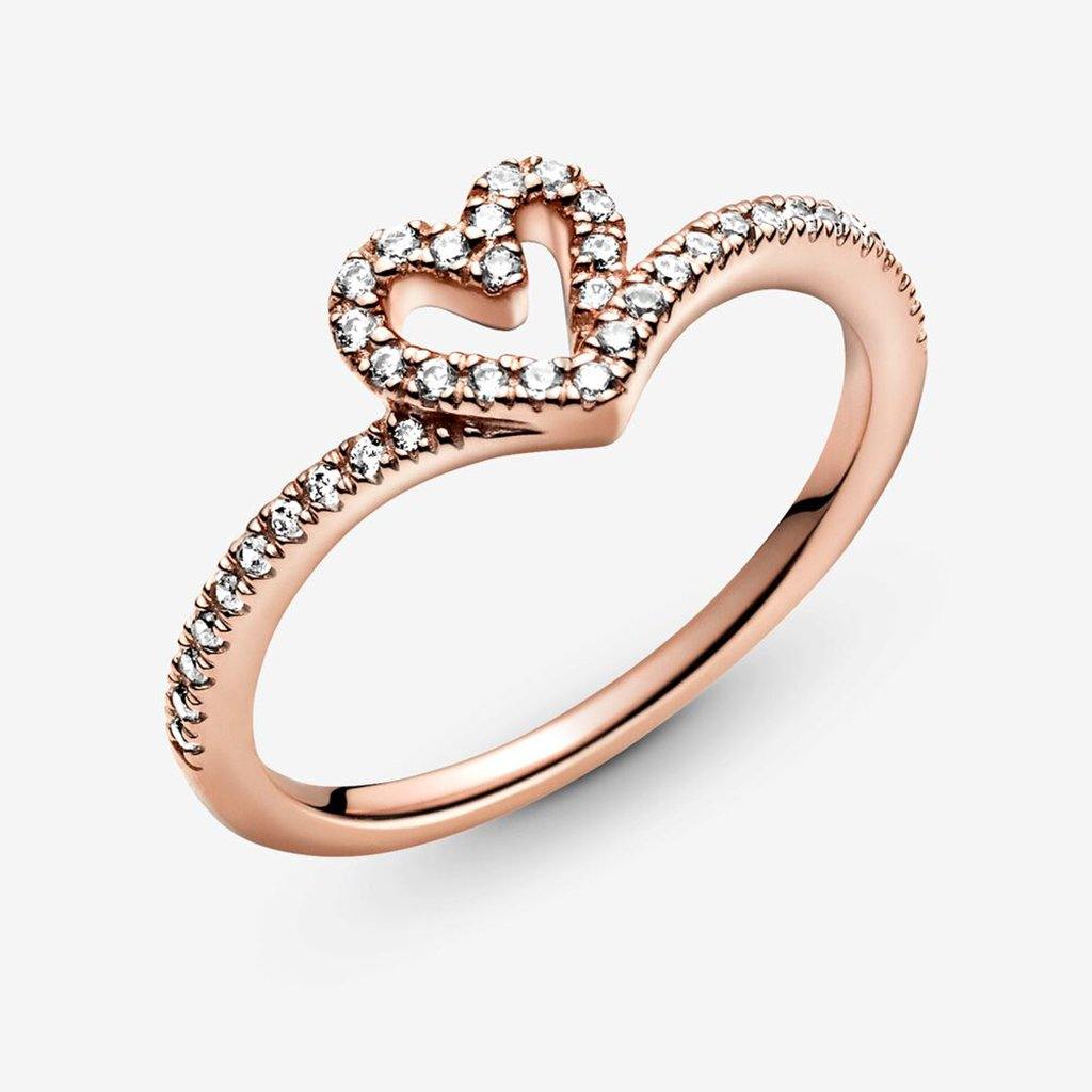 PANDORA  Sparkling Wishbone Heart Ring