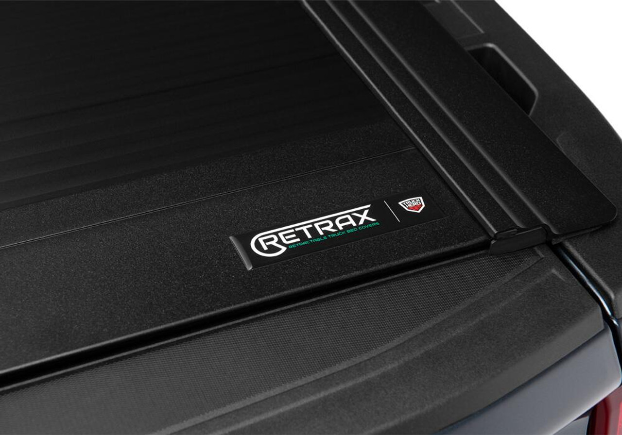 Retrax RetraxONE MX  2023 SilvSierra 2500HD3500HD 6x279quot wout Stk Pkt  Std Rail Tonneau Cover