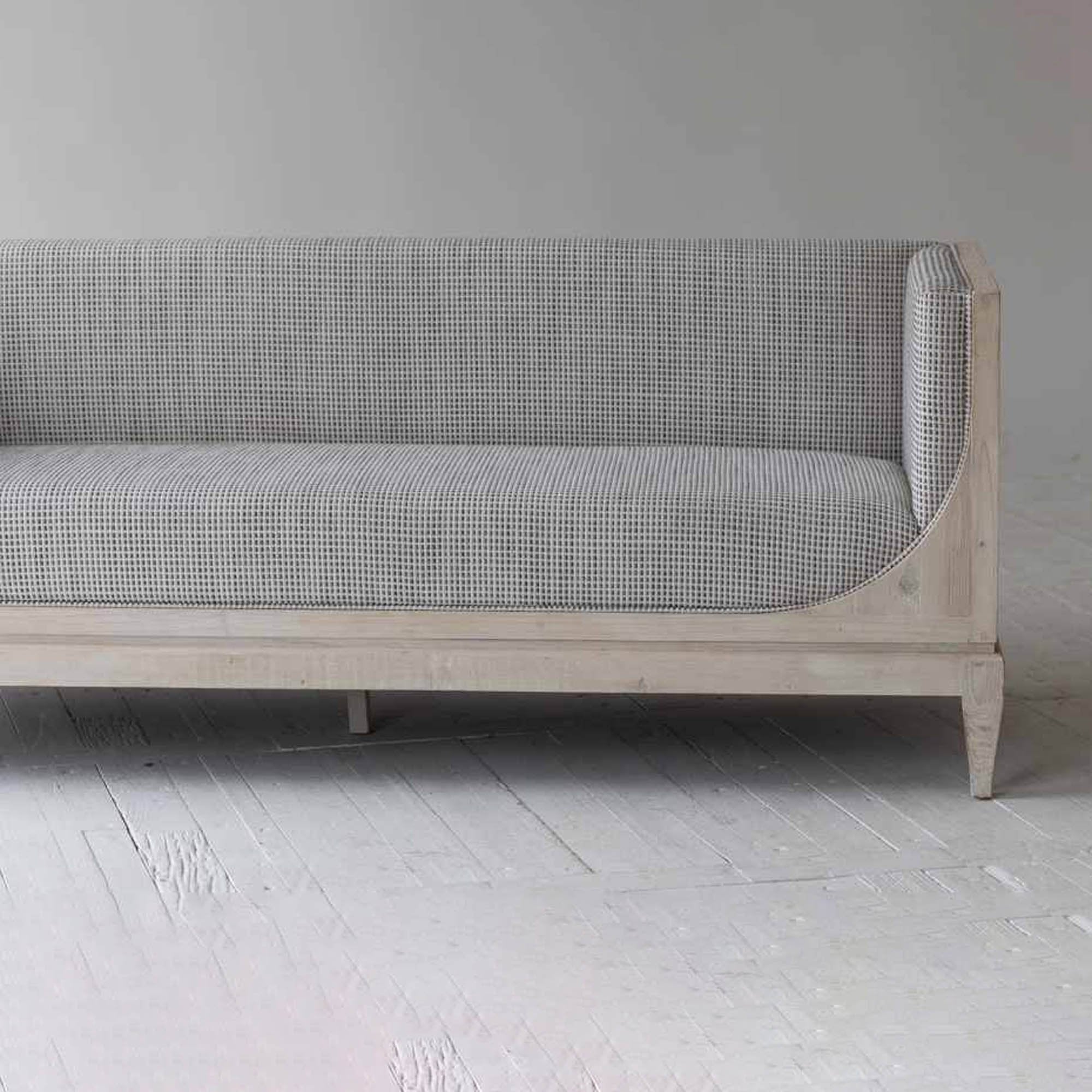 Raphael Sofa