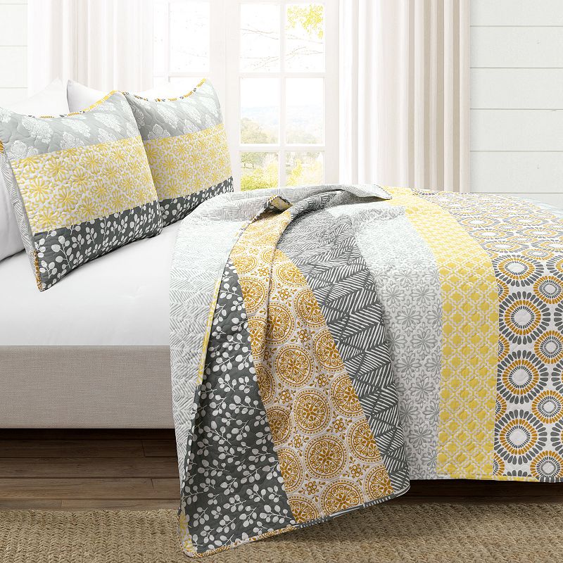 Lush Decor Bohemian Stripe Quilt Set