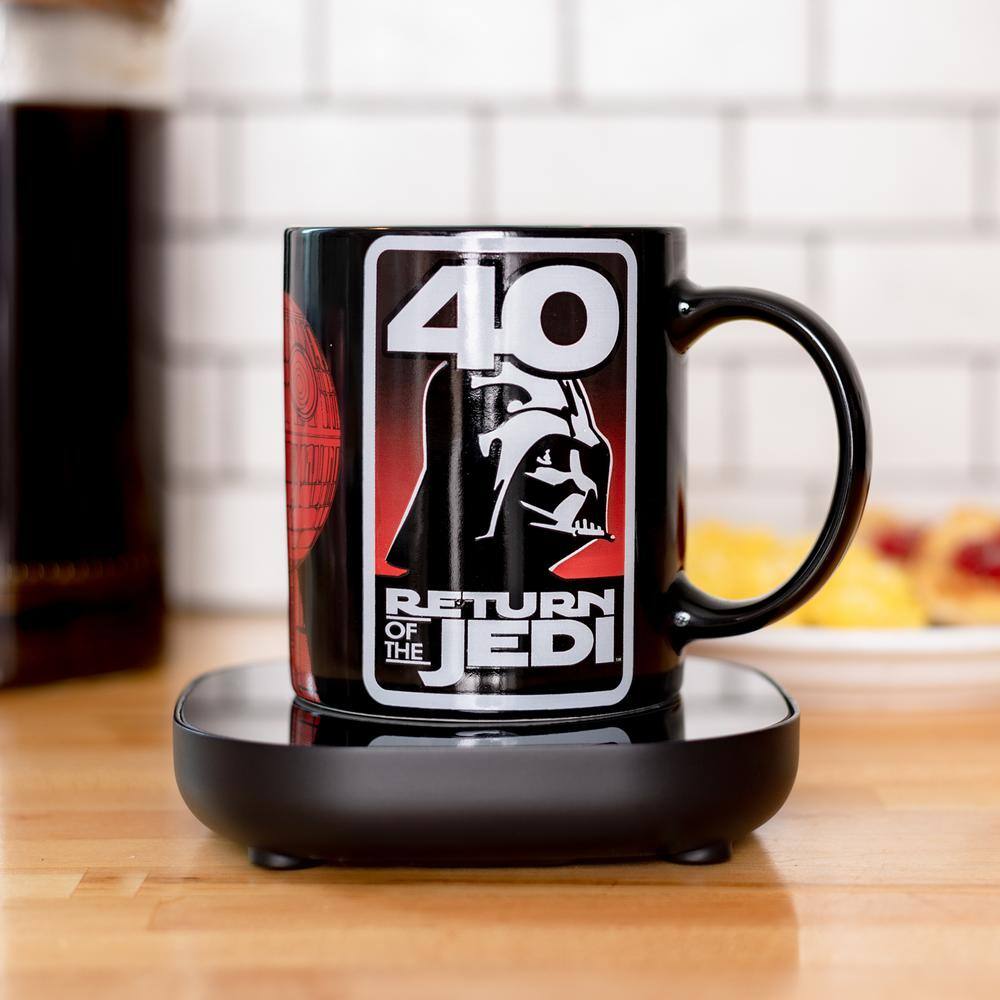 Uncanny Brands Star Wars 'Return of The Jedi' 40th Anniversary Black Single-Cup Coffee Mug with Mug Warmer for Your Drip Coffee Maker MW1-SRW-RJ1