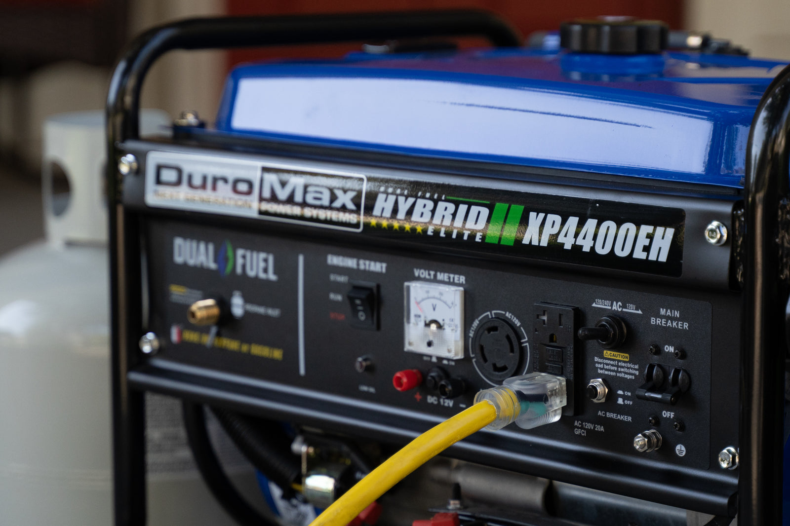 4,400 Watt Dual Fuel Portable Generator