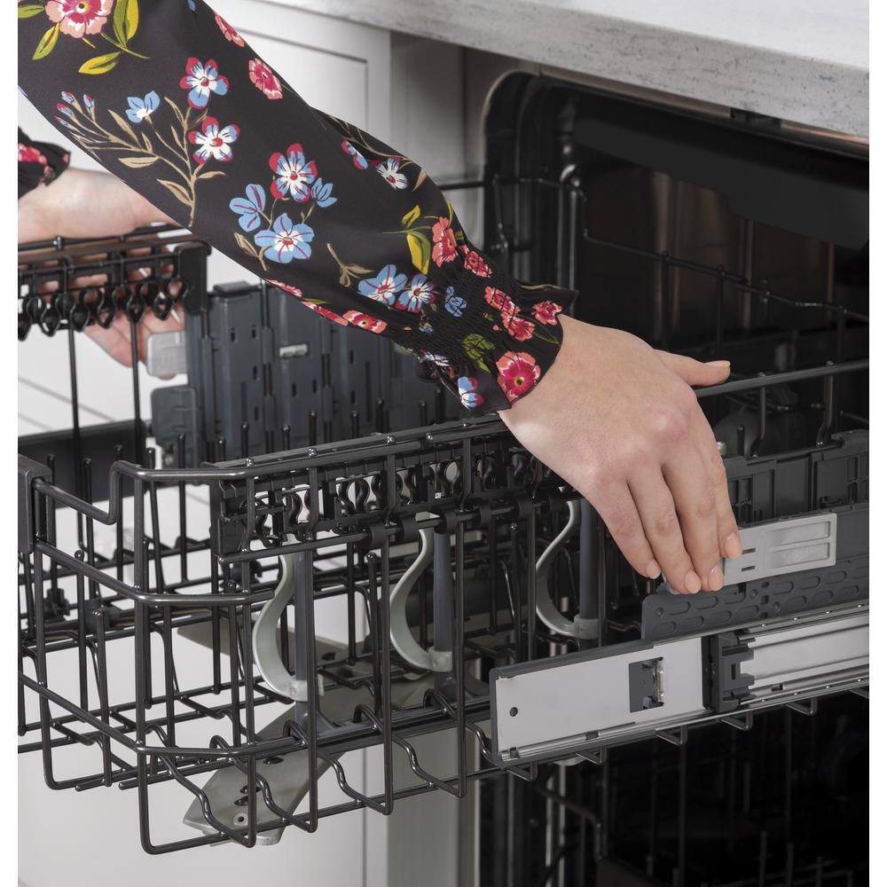 Cafe 24 in. Built-In Top Control Matte White Dishwasher wStainless Steel Tub 3rd Rack 39 dBA CDT875P4NW2