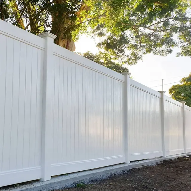 6*8ft 1.8*2.4m yard garden house whitecolor available Customization EasilyAssembledvinyl pvc gates fencing