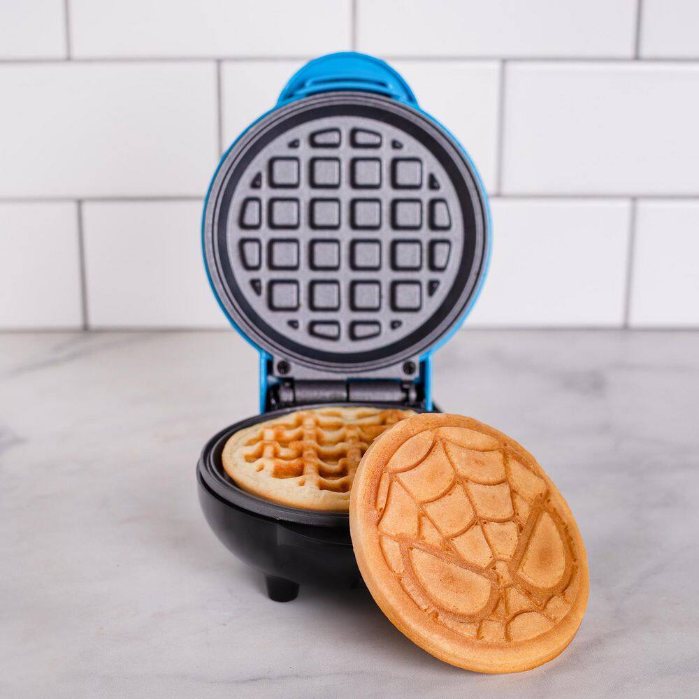 Uncanny Brands Marvel Red and Blue Spider-Man Mini American Waffle Maker WM3-MVC-SMC