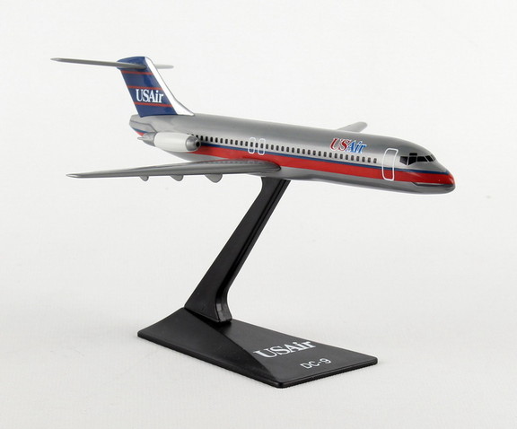 Daron Dc 9 30 Usair (Nc) 1/200  LP2999