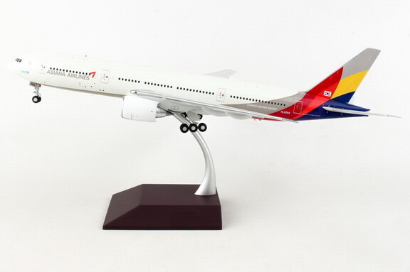 GeminiJets G2AAR1018 Gemini200 Asiana 777 200Er 1/...