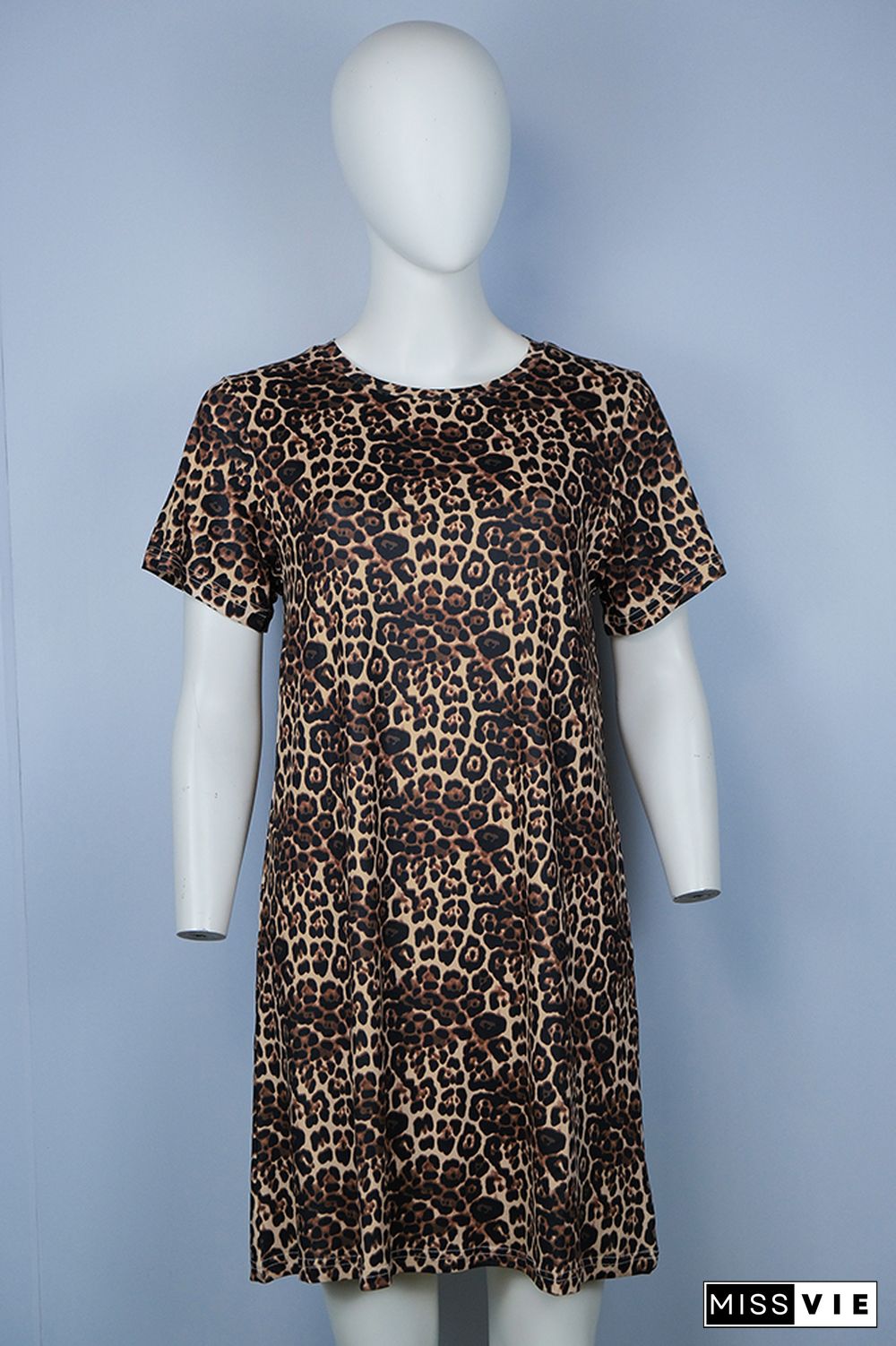 Leopard Printed O-Neck Short Sleeve Dress