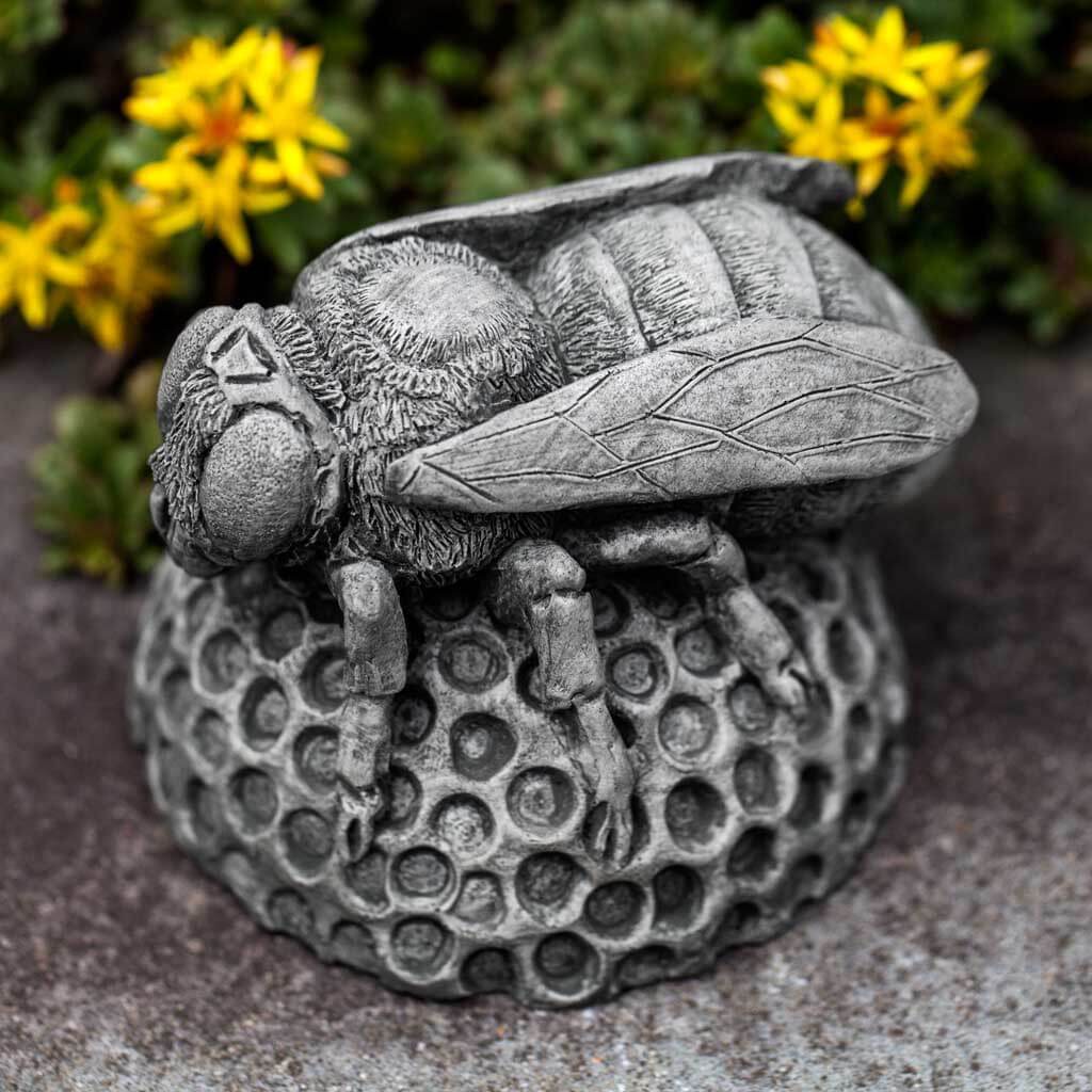 Campania International Honey Bee Statue