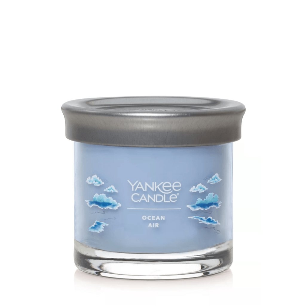 Yankee Candle  Signature Small Tumbler Candle in Ocean Air