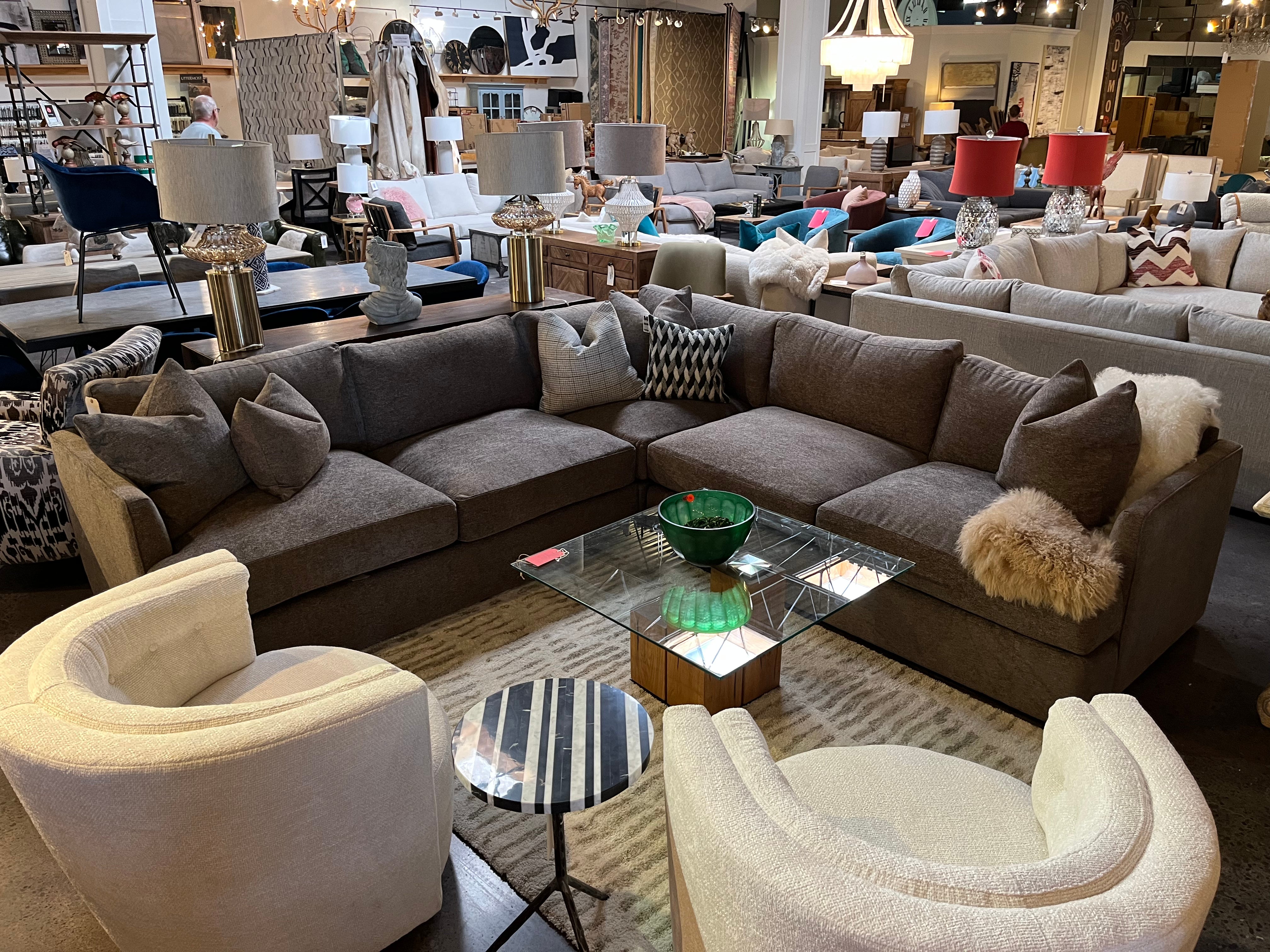 LEON SECTIONAL