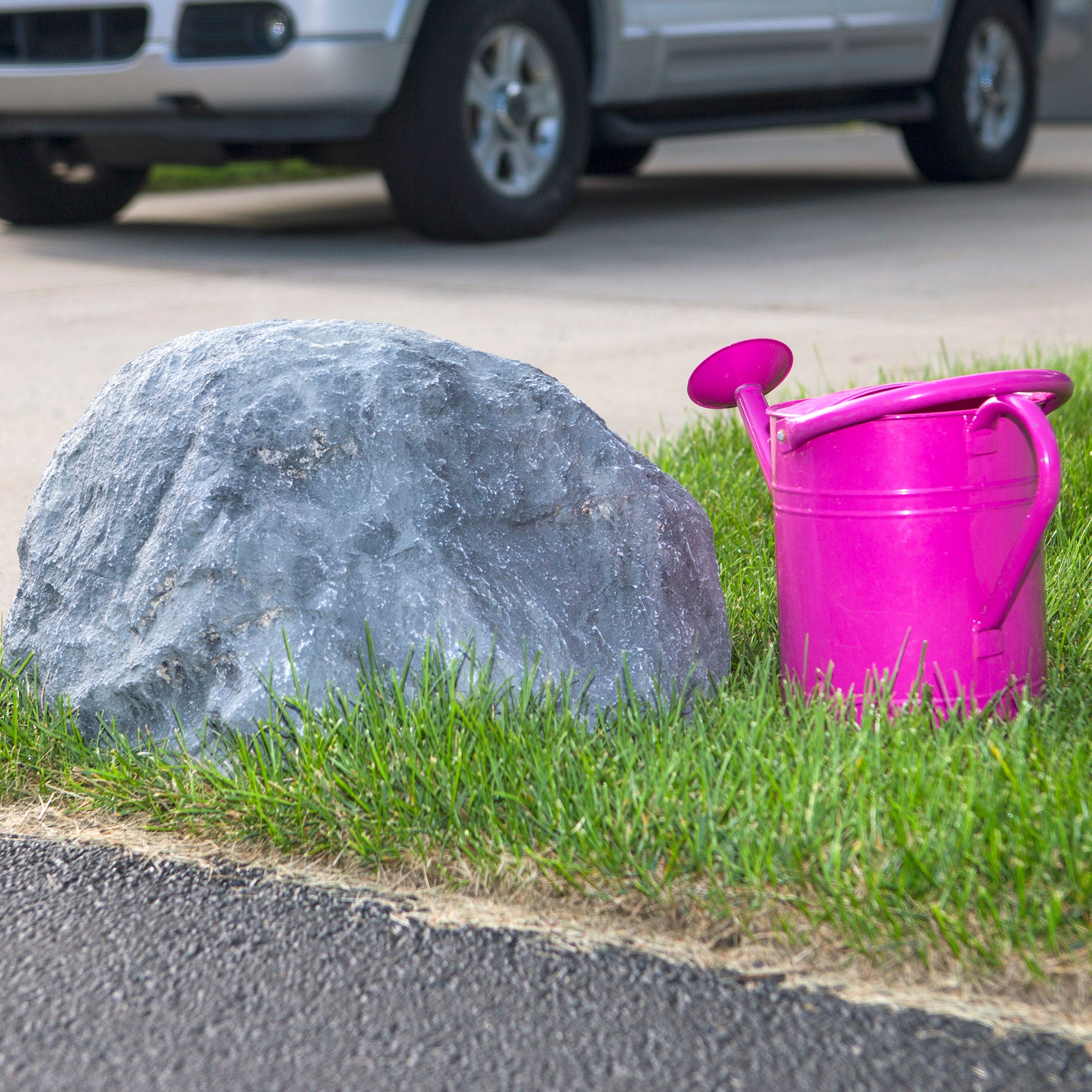 Outdoor Essentials Medium Gray Artificial Landscape Rock