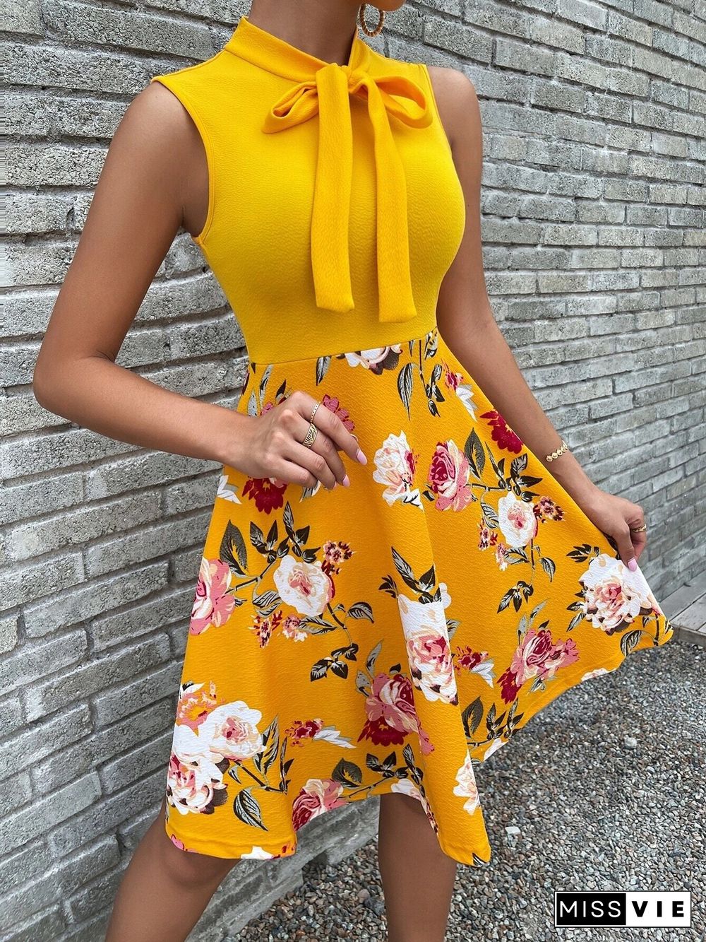 Women's Summer Dress New Print Floral Print Sleeveless Bodycon Dress High Waist Boho Beach Dress Vestido Feminino