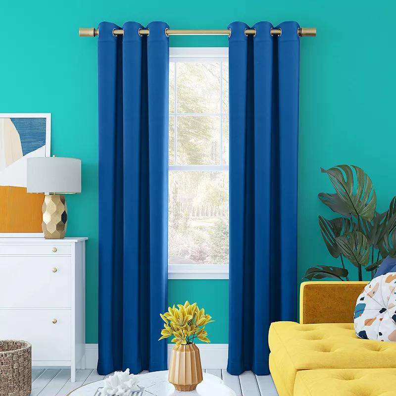 Sun Zero Harper Thermal 100% Blackout Grommet Window Curtain