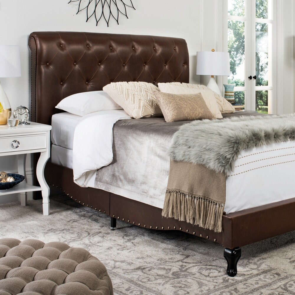 SAFAVIEH Hathaway Brown Bed (Queen)