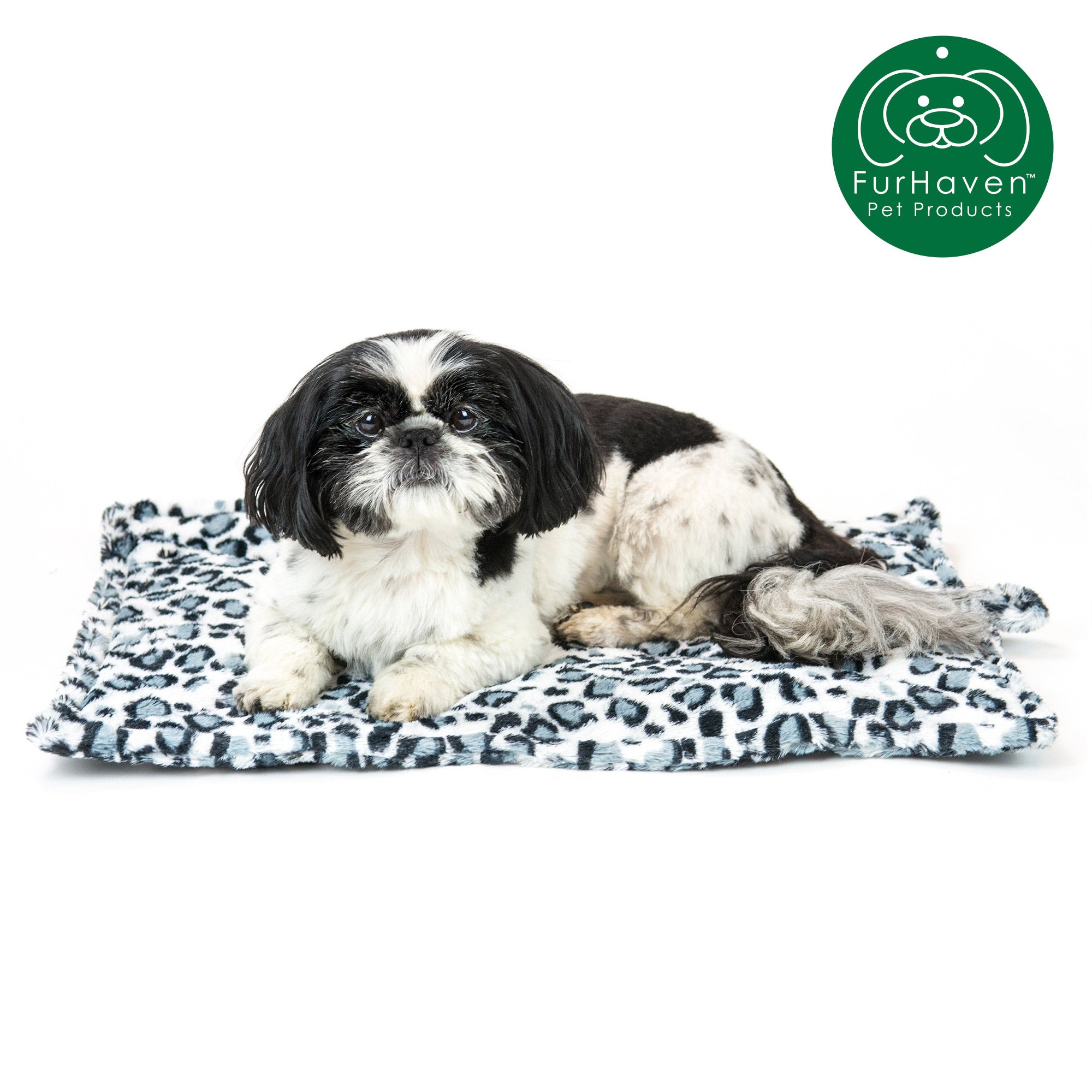 FurHaven | ThermaNAP Faux Fur Self-Warming Pet Bed Mat， Snow Leopard， Small