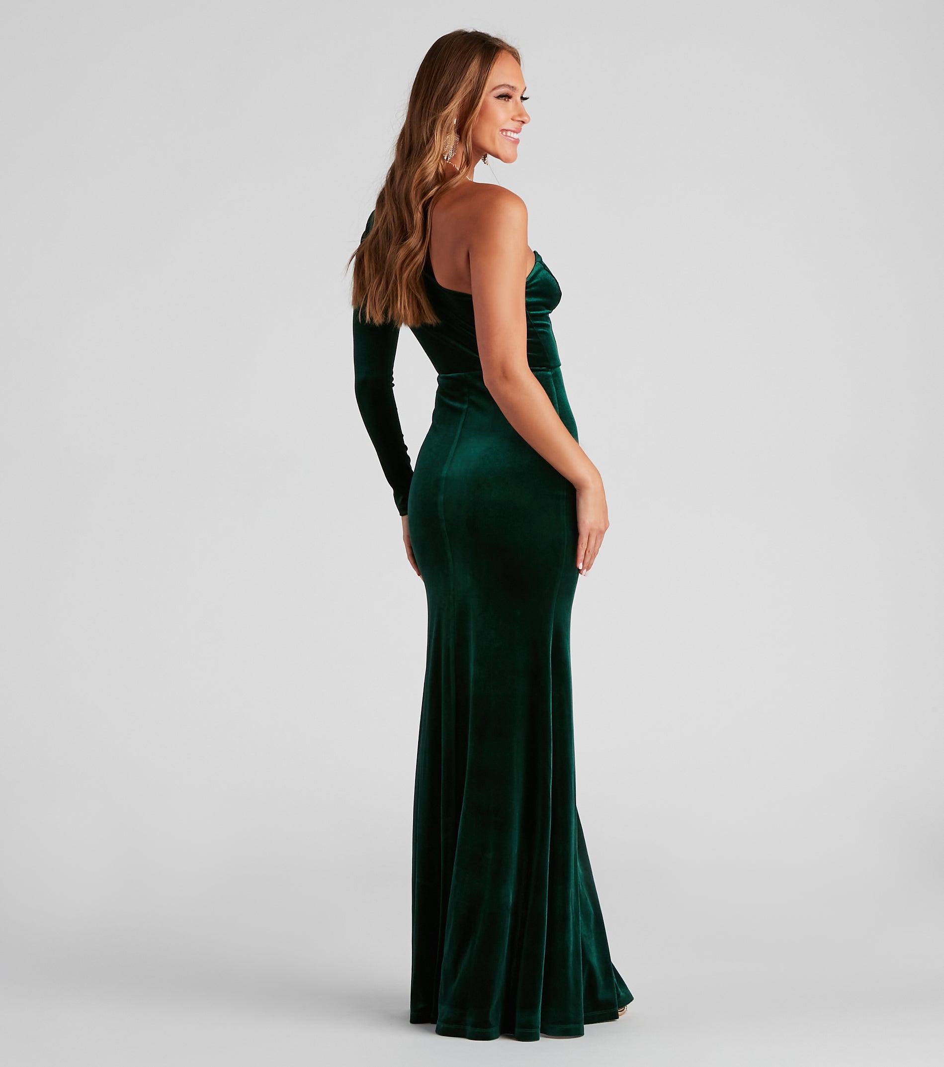 Cheyenne Formal One-Shoulder Velvet Dress