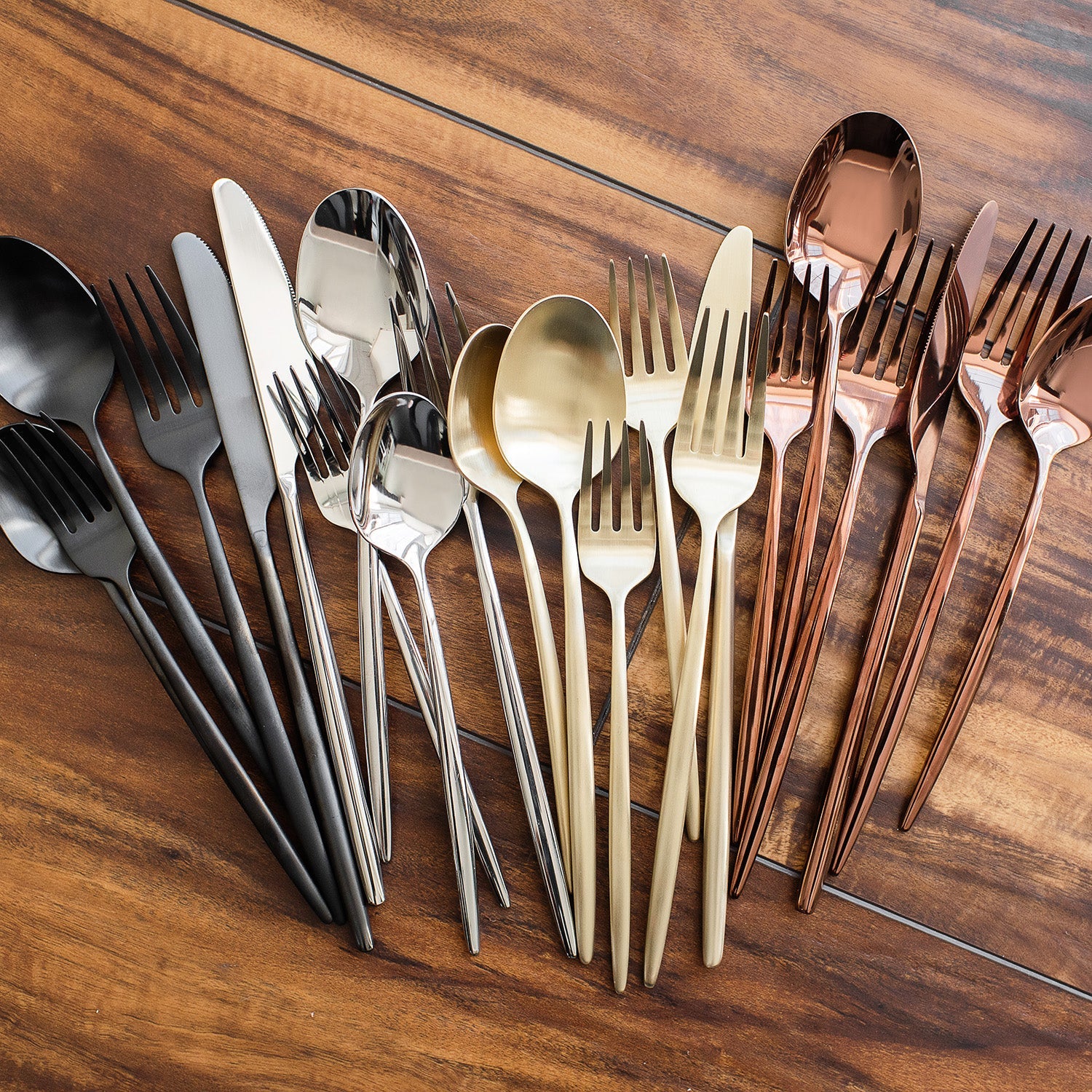 Gaze Mirror 20-Piece Flatware Set