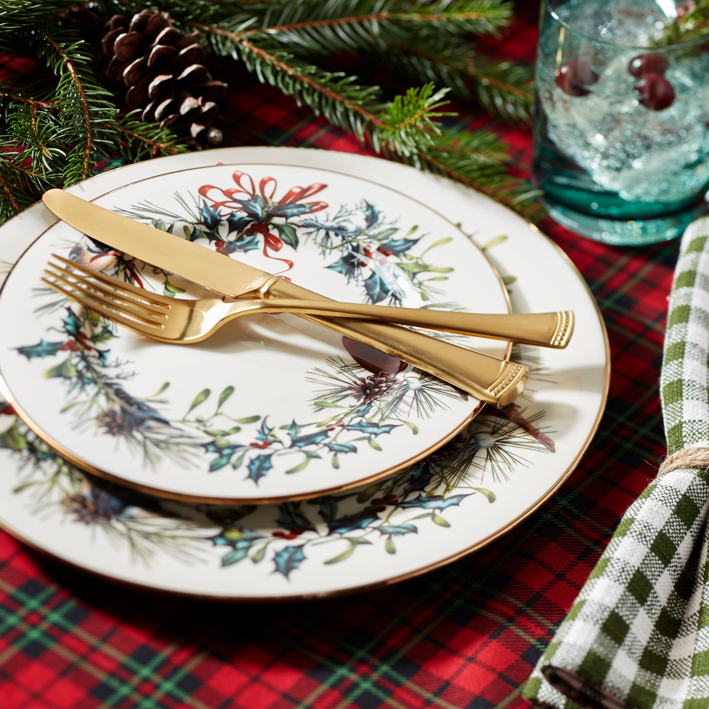 Winter Greetings Dinner Plate