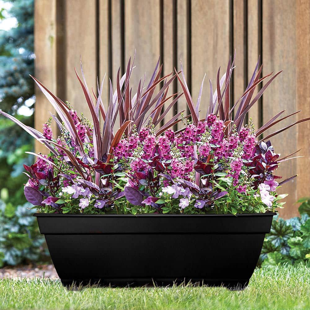 Dynamic Design Newbury Extra Large 26.85 in. x 12 in. 17 qt. Black Resin Deck Box Outdoor Planter NQ2710BK