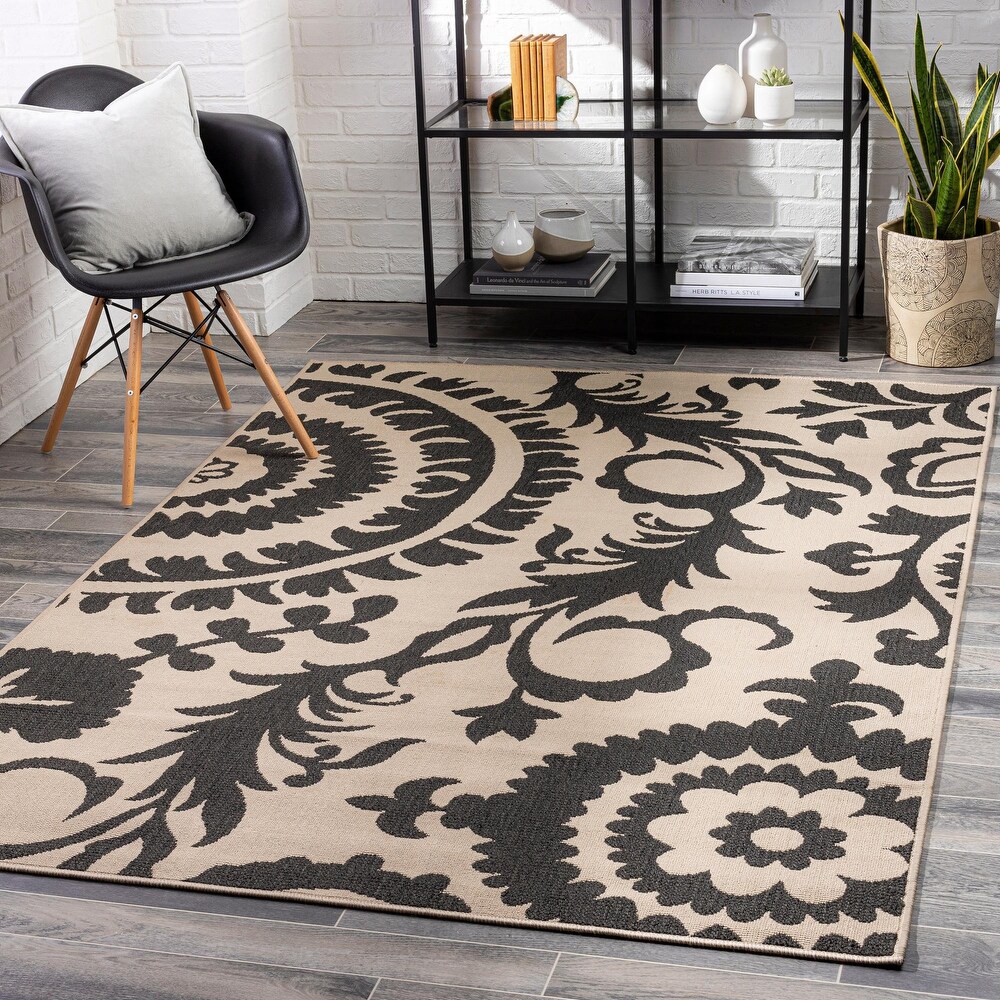 Artistic Weavers Nina Contemporary Floral Indoor/Outdoor Area Rug