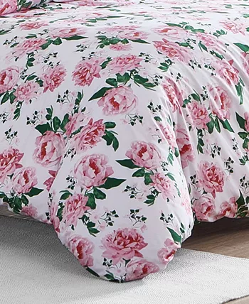 Betsey Johnson Blooming Roses 2-Piece Duvet Cover Set， Twin