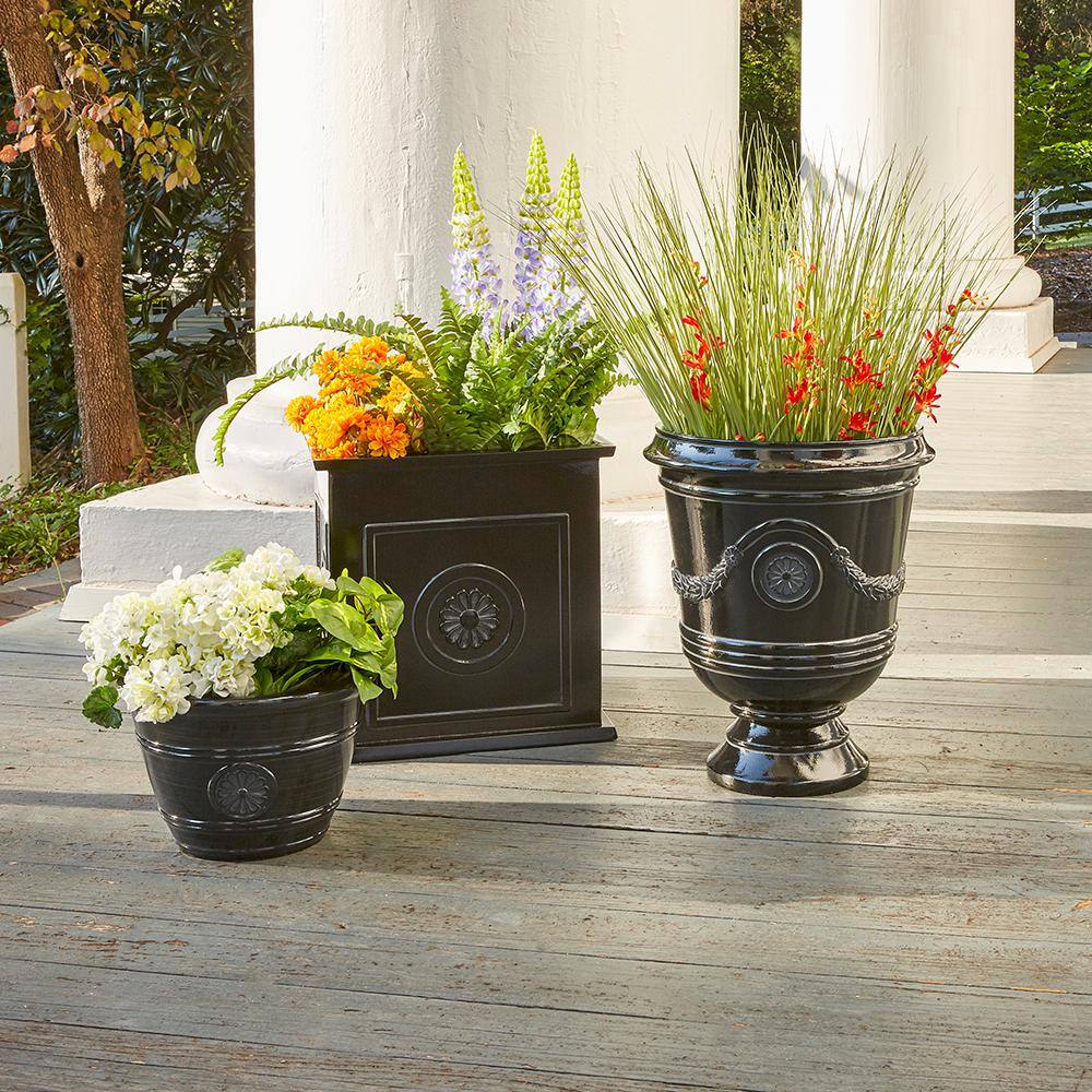 Southern Patio Colony Large 16 in. x 16 in. 27 Qt. Black Resin Composite Square Outdoor Planter Box CMX-042426