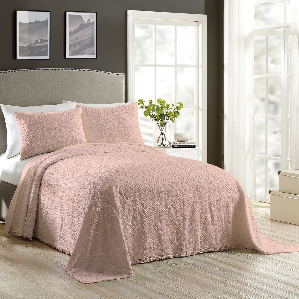 Laurel   Mayfair Avah Bedspread  Blush