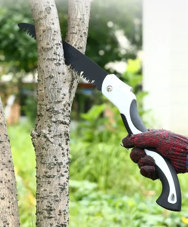 Hot selling good quality cheap Manual Hand Woodworking Folding Saw Sharp Camping Garden Tree Chopper for wood cutting trimming