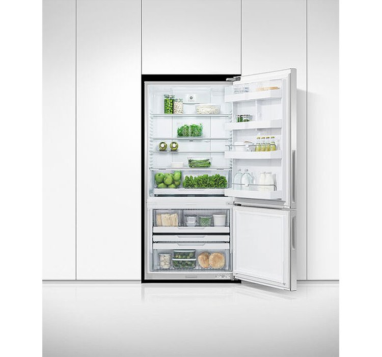 Fisher and Paykel Series 5 17.5 Cu. Ft. Stainless Steel Right-Hinge Freestanding Refrigerator Freezer