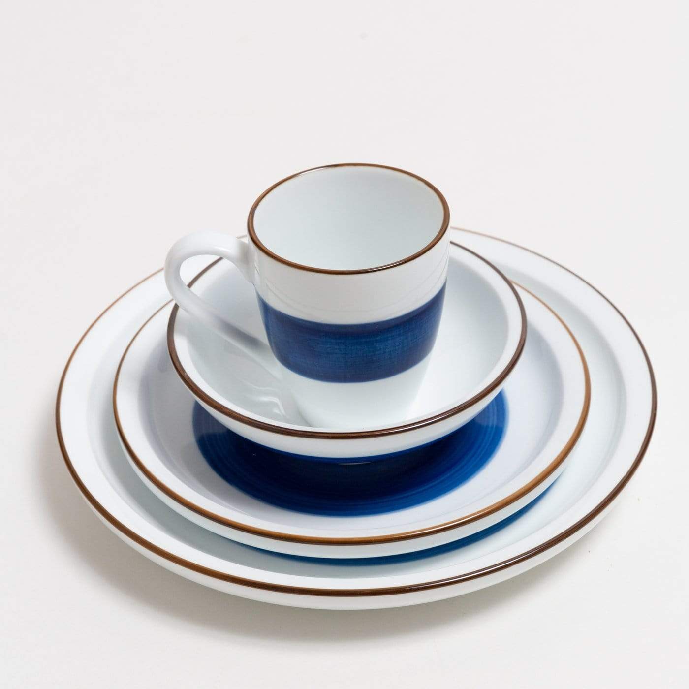 Flur Dinnerware Set