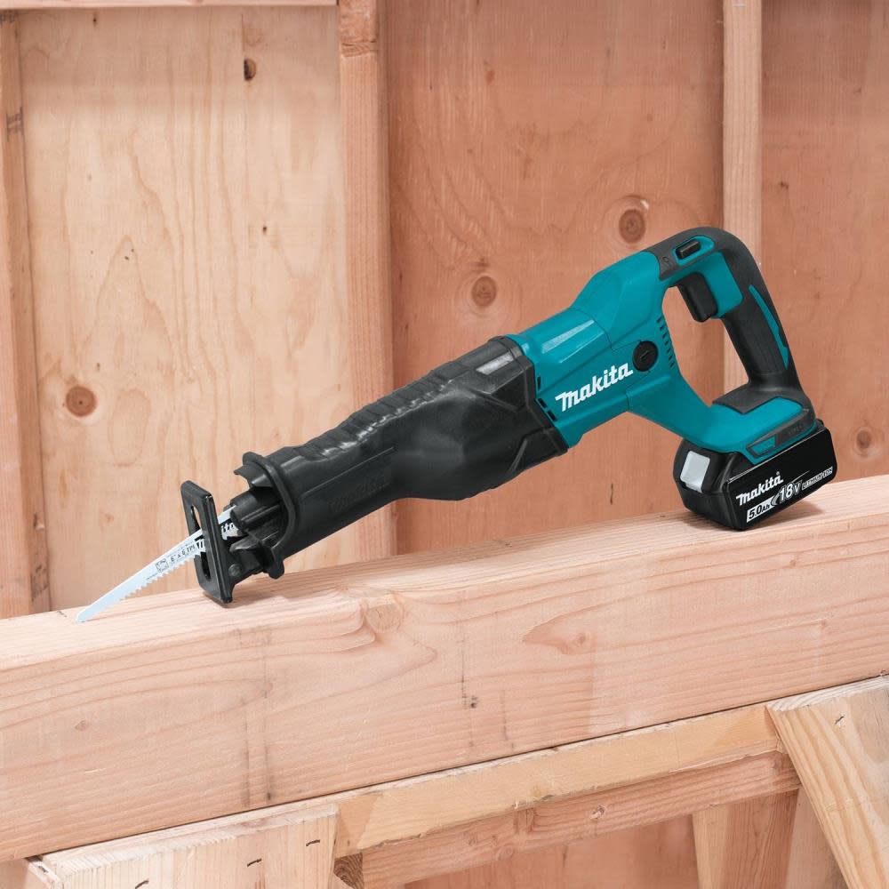 18V LXT Lithium-Ion Cordless Recipro Saw Kit (5.0Ah) ;