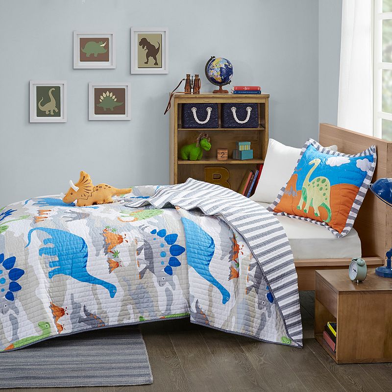 Mi Zone Kids Sharp Tooth Quilt Set with Throw Pillow