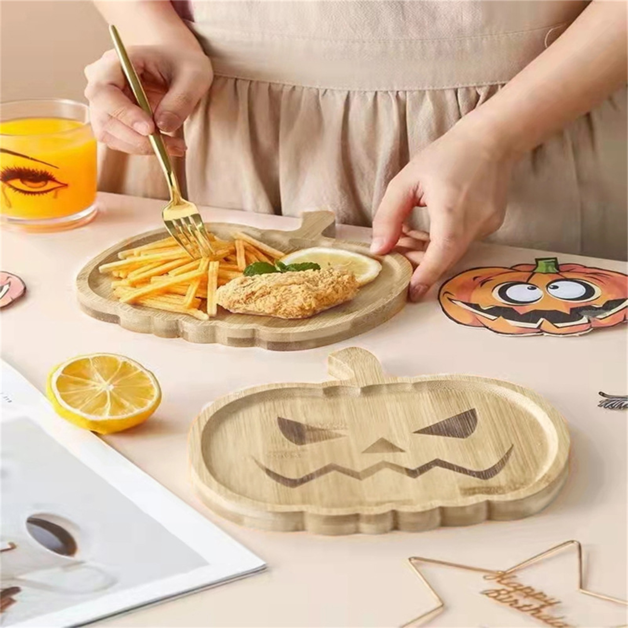 Halloween Wood Cheese Board and Charcuterie Boards Kitchen Pumpkin/Ghost Shaped Wine Meat Cheese Tray for Party Supplies