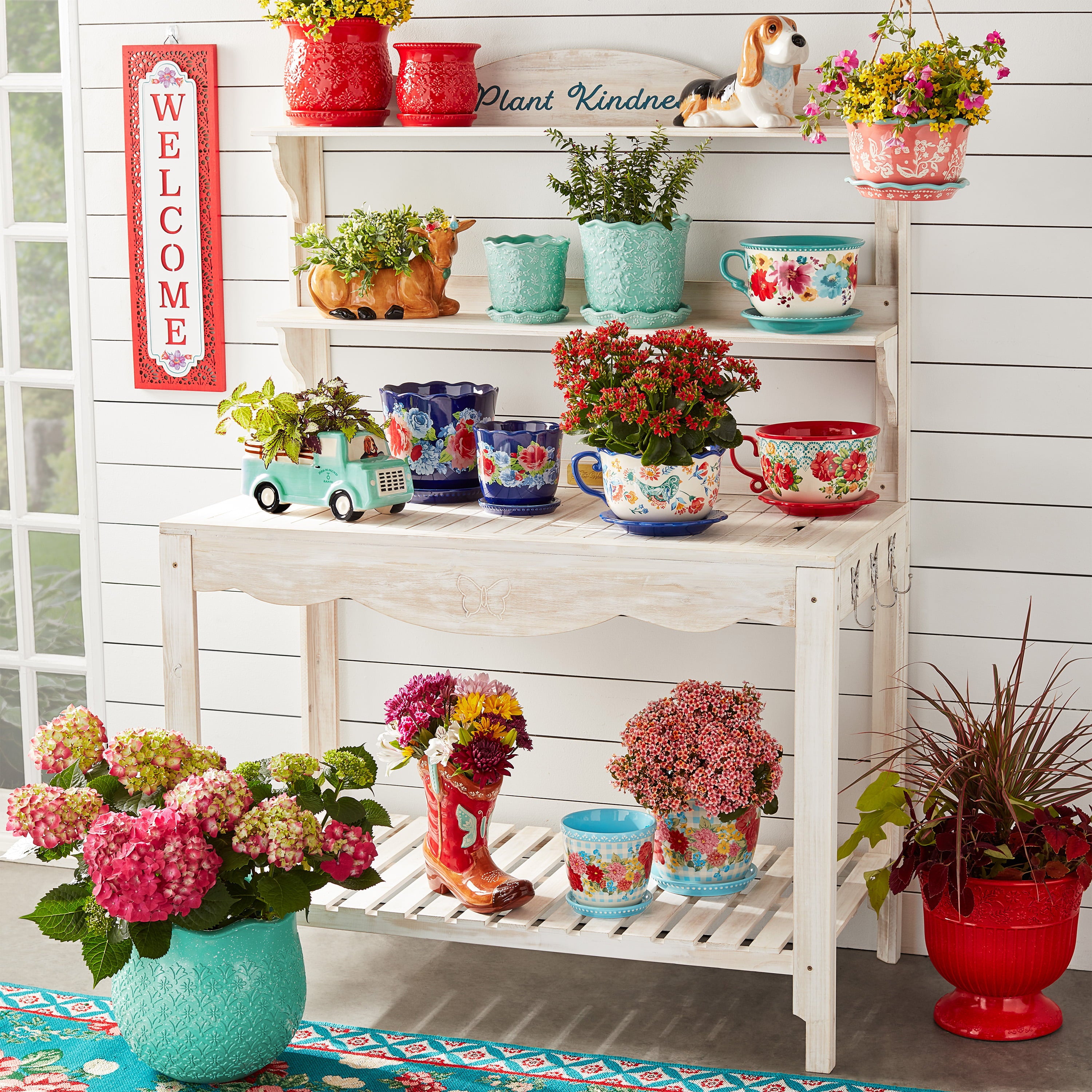 The Pioneer Woman Ruffled Geo Planter