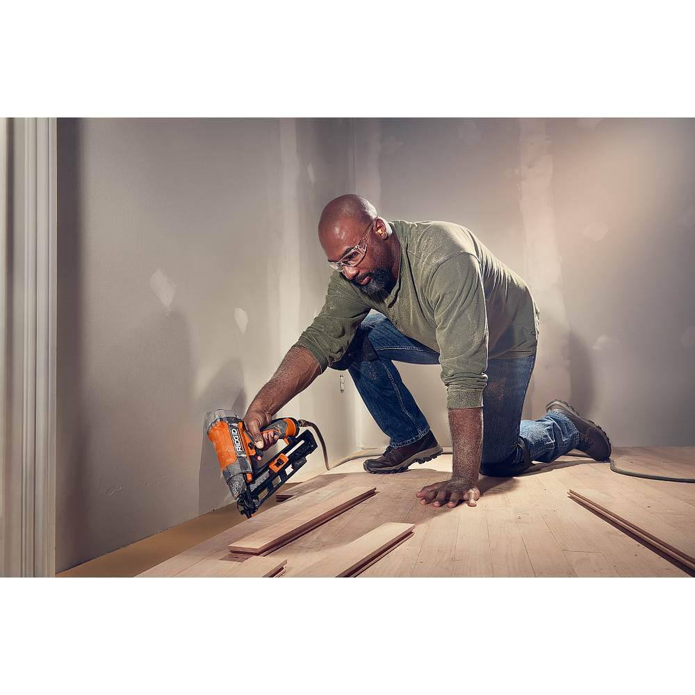 RIDGID Pneumatic 18-Gauge 2-18 in. Brad Nailer with CLEAN DRIVE Technology with Angled Finish Nailer R213BNF-R250AFF