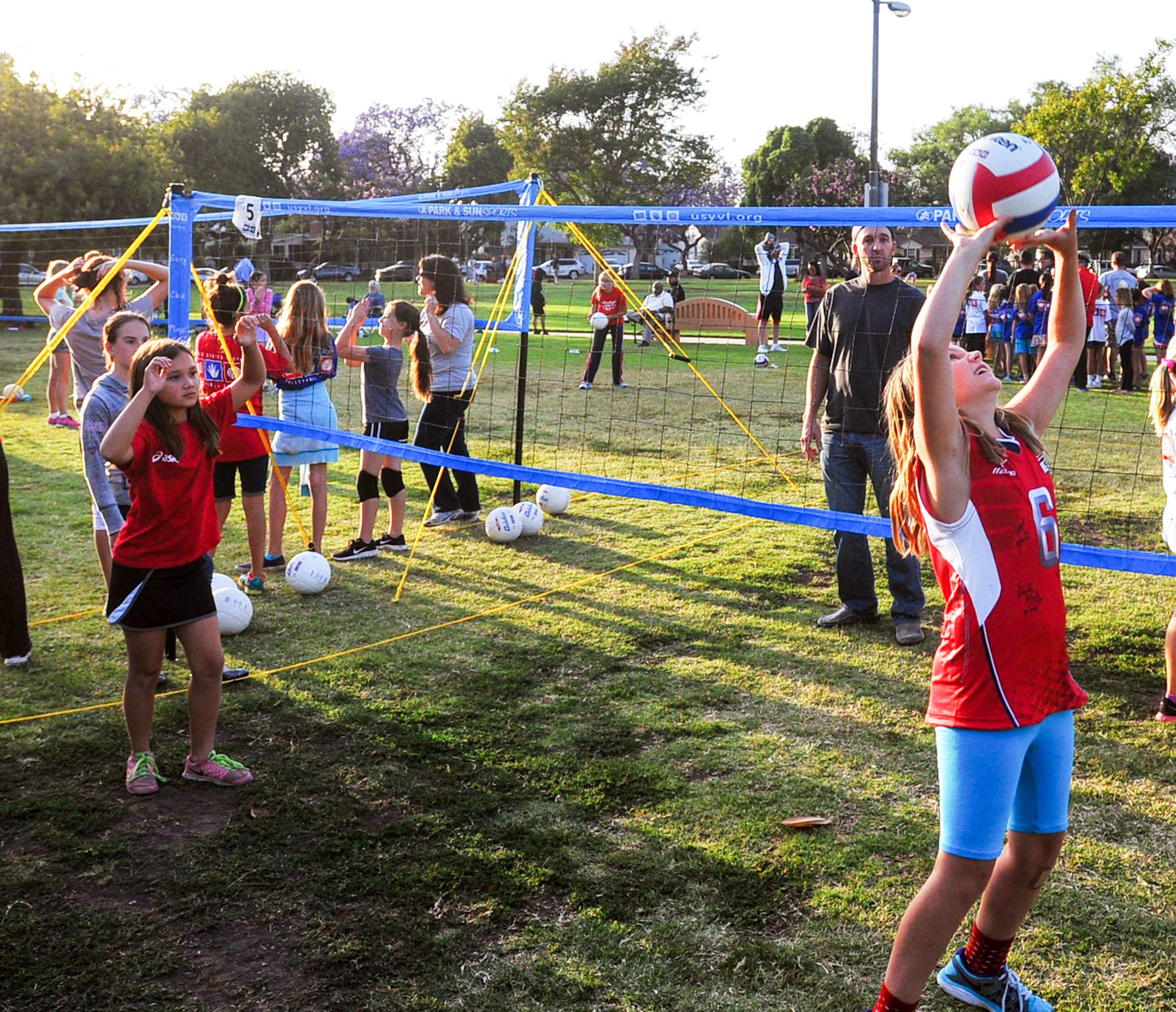 Park and Sun Sports USYVL Youth Volleyball Set