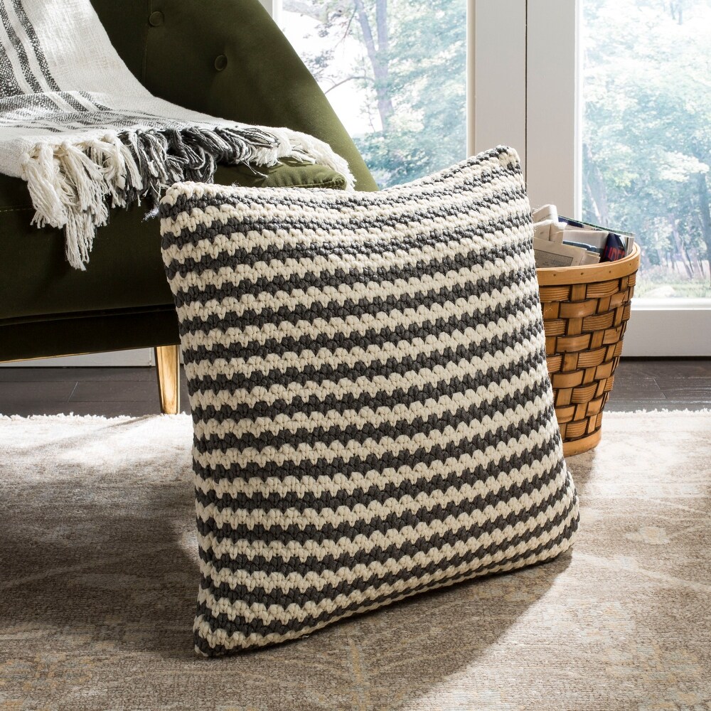 SAFAVIEH Suki Striped Indoor/ Outdoor 20 inch Pillow