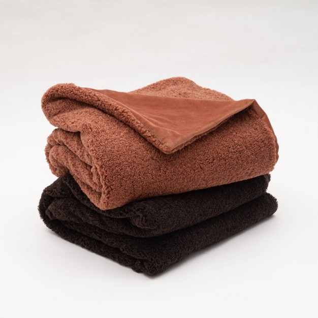 Teddy Faux Shearling Lux Throw Blanket Evergrace