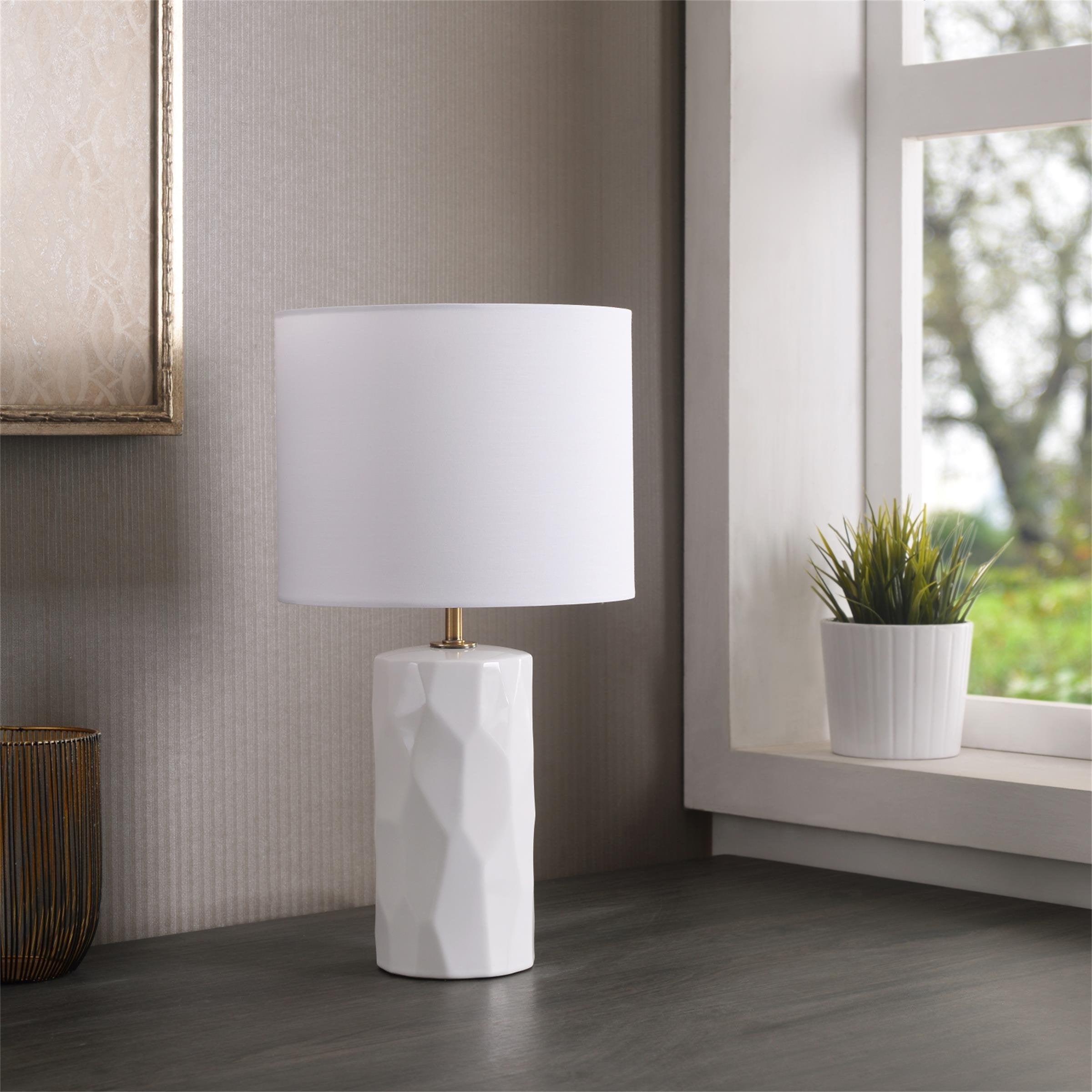 Mainstays White Ceramic Table Lamp, 17